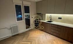 Poslovni prostor / Lokal, Beograd - Sarajevska | Izdavanje · 66m² · 1.100€