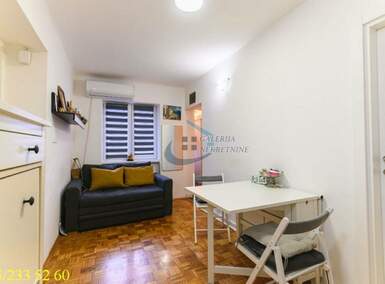 Dvoiposoban stan, Beograd - Trg Nikole Pašića | Prodaja · 44m² · 270.000€