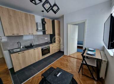 Jednoiposoban stan, Novi Sad | Izdavanje · 31m² · 400€