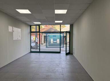 Poslovni prostor / Lokal, Jagodina | Prodaja · 74m² · 99.000€