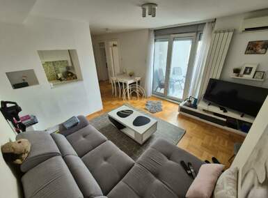 Trosoban stan, Niš - Trg Svetog Save | Izdavanje · 78m² · 500€