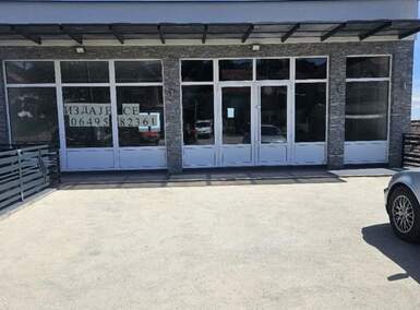 Poslovni prostor / Lokal, Smederevo | Izdavanje · 140m² · 1€