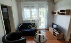 Trosoban stan, Beograd - Hram Sv. Save | Izdavanje · 44m² · 650€