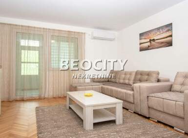 Trosoban stan, Beograd - Zemun (novi Grad) | Izdavanje · 70m² · 600€