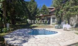 Trosoban stan, Beograd - Dedinje (rtv Pink) | Izdavanje · 130m² · 1.500€