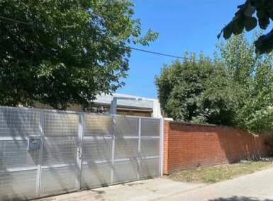Poslovni prostor / Lokal, Beočin | Izdavanje · 2m² · 1€