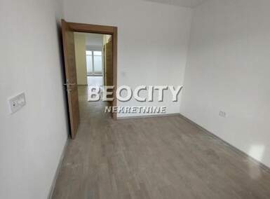 Cetvorosoban stan, Novi Sad | Izdavanje · 74m² · 400€