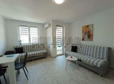 Garsonjera, Niš - Dom zdravlja | Izdavanje · 29m² · 280€