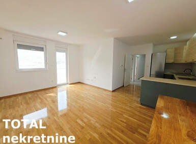 Cetvorosoban stan, Novi Sad - Veterenik | Prodaja · 74m² · 160.200€
