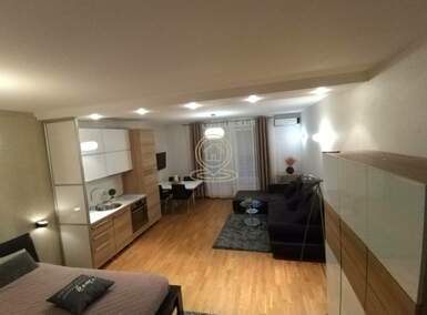 Jednosoban stan, Beograd - Dorćol | Izdavanje · 41m² · 650€