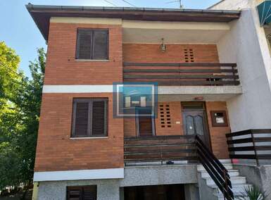 Kuća, Ćuprija | Izdavanje · 238m² · 350€