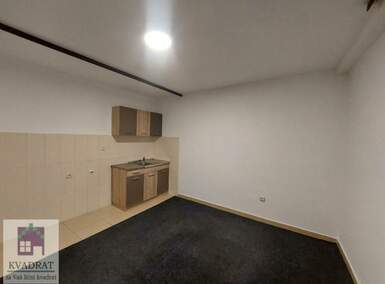 Dvosoban stan, Beograd - Obrenovac (mesto) | Izdavanje · 43m² · 320€