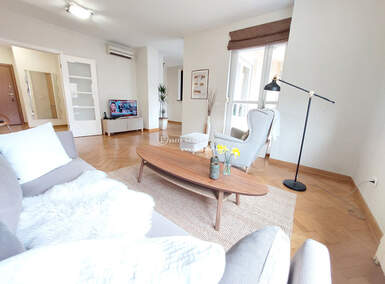 Trosoban stan, Beograd - Hram | Izdavanje · 105m² · 1.300€