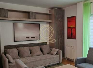 Garsonjera, Novi Sad | Izdavanje · 27m² · 260€
