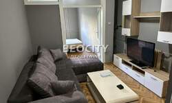 Dvosoban stan, Novi Sad - Bulevar Oslobođenja | Izdavanje · 35m² · 350€