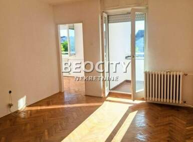 Dvosoban stan, Novi Sad - Podbara | Izdavanje · 45m² · 300€