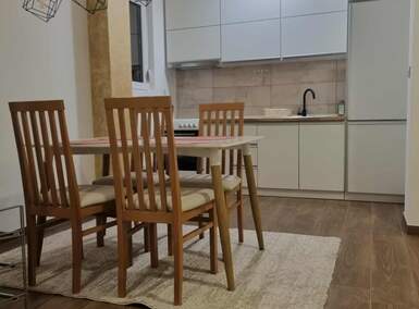 Stan, Niš | Prodaja · 44m² · 400€