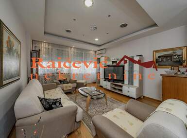 Kuća, Beograd - Brace Jerkovic | Prodaja · 250m² · 500.000€