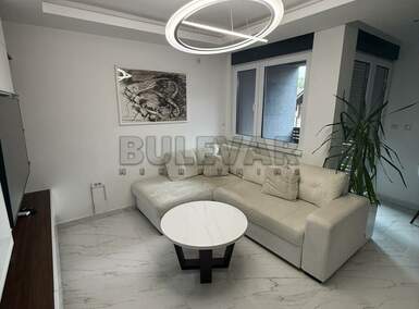 Jednosoban stan, Niš - Čair | Izdavanje · 41m² · 450€