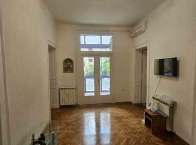 Trosoban stan, Beograd - Pravni fakultet | Izdavanje · 82m² · 1.100€