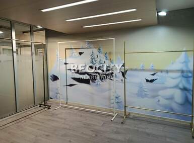 Poslovni prostor / Lokal, Novi Sad - Centar | Izdavanje · 100m² · 750€