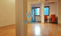 Poslovni prostor / Lokal, Novi Sad - Centar | Izdavanje · 94m² · 700€