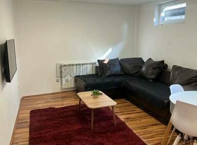 Jednoiposoban stan, Niš - Duvanište | Izdavanje · 43m² · 200€