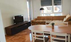 Trosoban stan, Niš - Duvanište | Izdavanje · 67m² · 550€