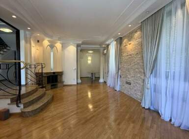 Kuća, Beograd - FON | Izdavanje · 312m² · 4.500€