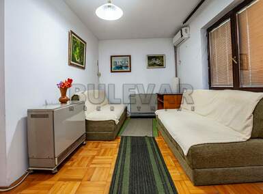 Kuća, Niš - Bubanj | Prodaja · 270m² · 165.000€