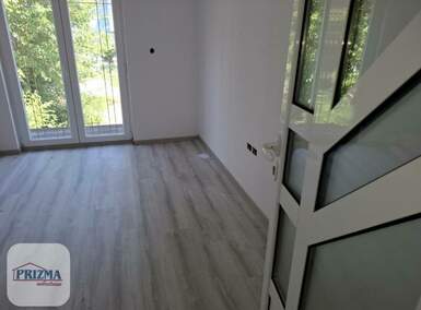 Kuća, Paraćin | Prodaja · 185m² · 70.000€
