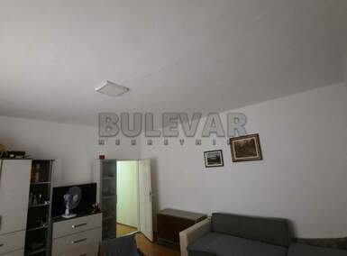 Jednosoban stan, Niš - Pravni fakultet | Izdavanje · 44m² · 250€