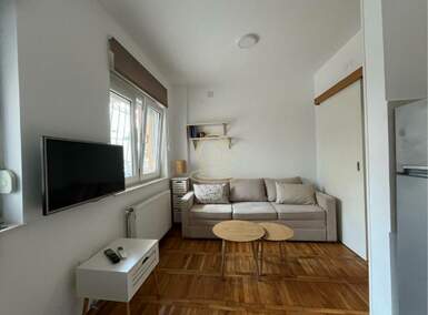 Jednoiposoban stan, Novi Sad | Izdavanje · 27m² · 400€