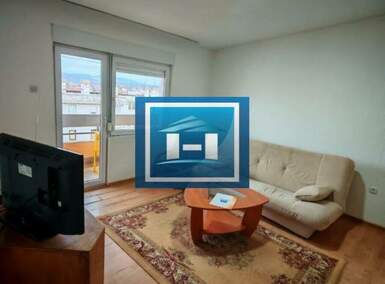 Dvoiposoban stan, Paraćin | Izdavanje · 60m² · 180€