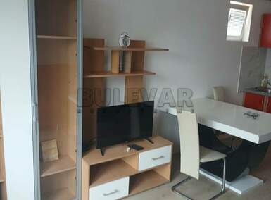 Dvosoban stan, Kragujevac - Šest Topola | Izdavanje · 52m² · 300€