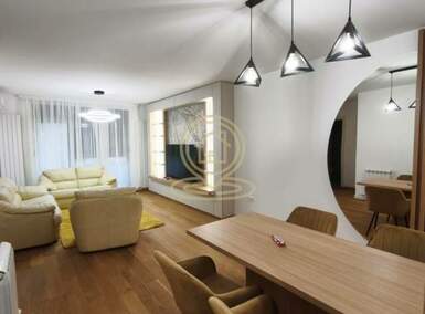 Trosoban stan, Beograd - Južni bulevar | Izdavanje · 66m² · 1.200€