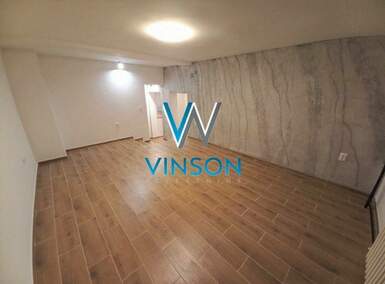 Poslovni prostor / Lokal, Novi Sad - Centar | Izdavanje · 35m² · 300€