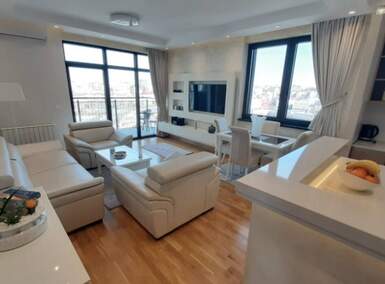 Cetvorosoban stan, Beograd - Beograd na vodi | Izdavanje · 90m² · 2.000€