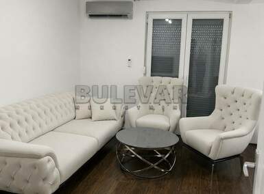 Jednoiposoban stan, Niš - Durlan | Izdavanje · 44m² · 300€