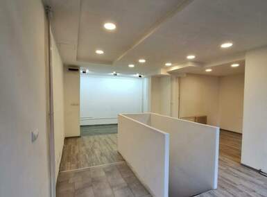 Poslovni prostor / Lokal, Beograd - Bežanijska kosa 3 | Prodaja · 108m² · 210.000€
