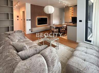 Trosoban stan, Beograd - Vračar (centar) | Izdavanje · 65m² · 1.100€
