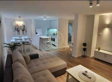Dvosoban stan, Beograd - Južni bulevar | Izdavanje · 50m² · 550€