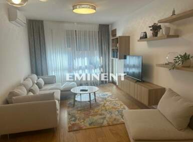Trosoban stan, Beograd - Tašmajdan | Izdavanje · 90m² · 1.600€