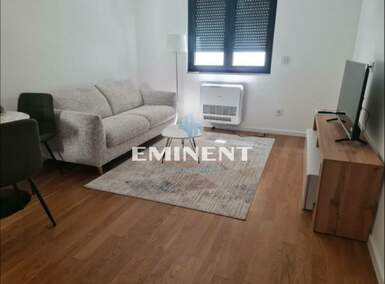 Dvosoban stan, Beograd - Vukov Spomenik | Izdavanje · 45m² · 850€