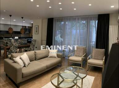Trosoban stan, Beograd - Centar | Izdavanje · 93m² · 2.000€