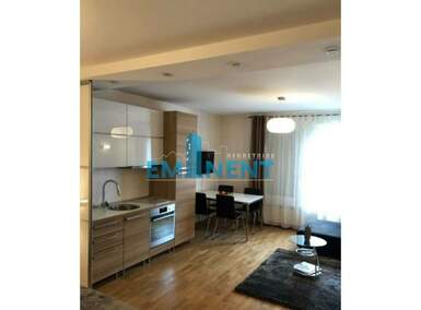 Jednosoban stan, Beograd - Gundulićev Venac | Izdavanje · 40m² · 700€
