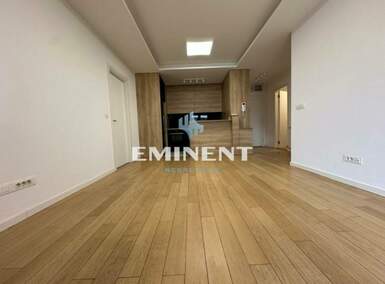Trosoban stan, Beograd - Blok 67a, A Blok | Izdavanje · 69m² · 1.250€