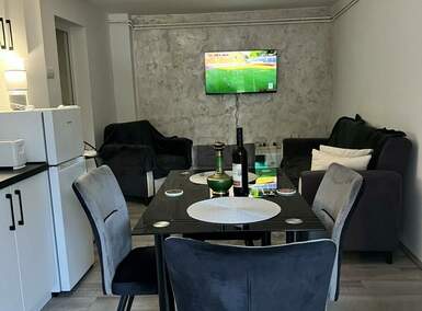 Jednoiposoban stan, Niš - Duvanište | Izdavanje · 45m² · 300€