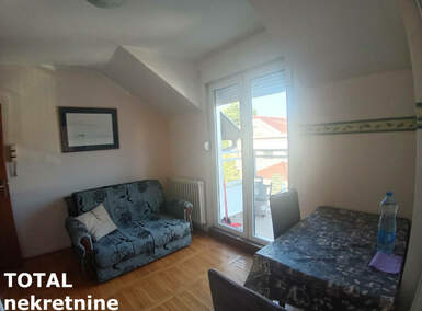Jednoiposoban stan, Novi Sad - Sajam | Izdavanje · 25m² · 300€