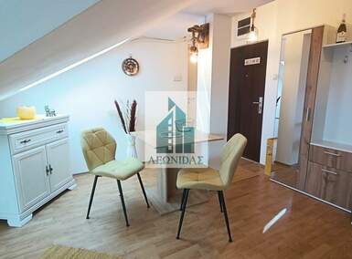 Garsonjera, Niš - Somborska | Izdavanje · 24m² · 260€